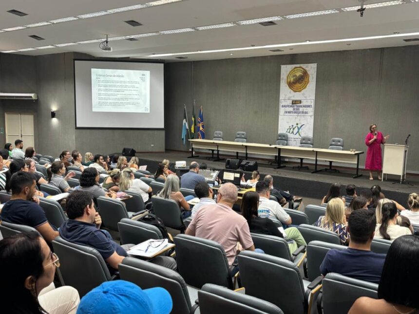 equipes-de-hospitais-sao-capacitadas-para-nova-politica-estadual-e-reforca-gestao-e-financiamento-no-sus