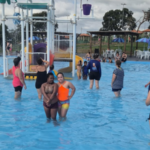 estudantes-da-apae-de-bataguassu-participam-de-visita-especial-ao-parque-aquatico-municipal-guassu