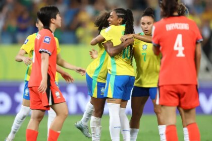 brasil-deslancha-com-kerolin-e-goleia-coreia-do-sul-pelo-fifa-series