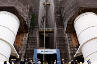 diretor-brasileiro-de-itaipu-garante-tarifa-reduzida-em-2027