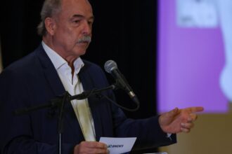 na-mesa-com-datena-recebe-o-presidente-do-bndes,-aloizio-mercadante