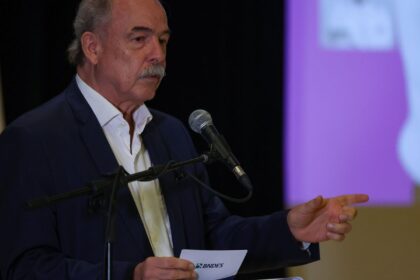 na-mesa-com-datena-recebe-o-presidente-do-bndes,-aloizio-mercadante