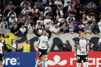 corinthians-derrota-santa-fe-e-segue-100%-na-copa-libertadores