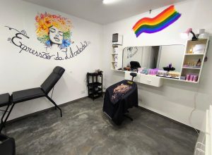 instituto-penal-de-campo-grande-ganha-salao-de-beleza-para-capacitacao-de-populacao-lgbtqiapn+-privada-de-liberdade