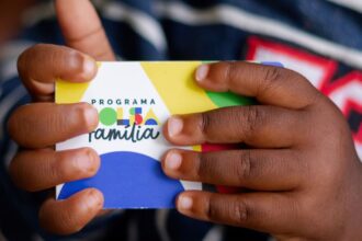 caixa-paga-bolsa-familia-a-beneficiarios-com-nis-de-final-5