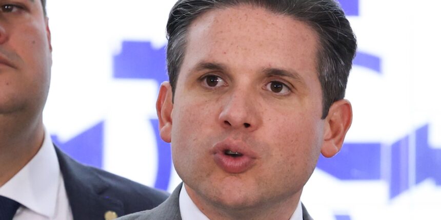motta-cria-comissao-para-analisar-pec-da-reducao-da-escala-6x1