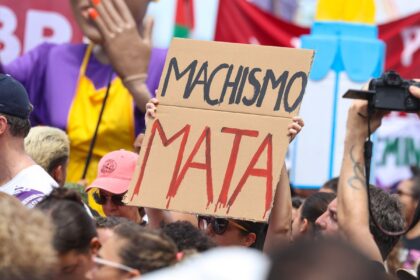 homens-se-mobilizam-para-combater-machismo-e-violencia-contra-a-mulher