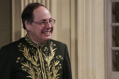 hiperglobalizacao-esta-em-crise,-diz-economista-eduardo-giannetti