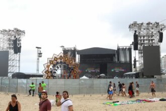 bombeiros-fazem-ultima-vistoria-em-estruturas-para-show-de-shakira