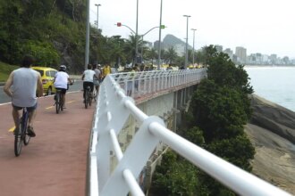 prefeitura-do-rio-fecha-ciclovia-tim-maia-apos-ondas-de-2-metros