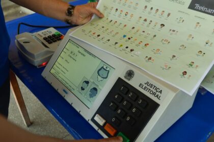 prazo-para-tirar-ou-regularizar-titulo-de-eleitor-termina-nesta-quarta