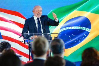 lula-e-trump-orientam-ministros-a-resolverem-tarifas-em-30-dias