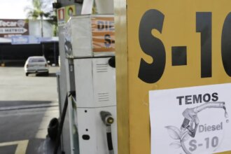 importacoes-de-diesel-da-russia-e-eua-aumentam-com-fechamento-de-ormuz
