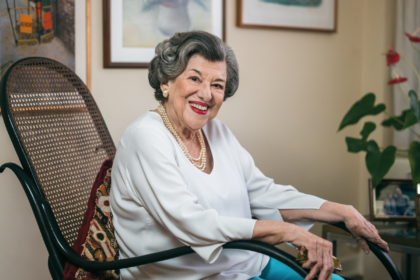 ruth-rocha-e-celebrada-em-mostra;-ha-50-anos-publicava-seu-1o-livro