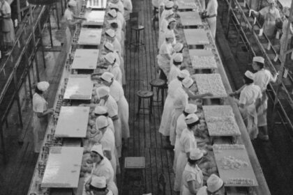 ha-100-anos,-ford-instituia-jornada-de-40-horas-nos-estados-unidos