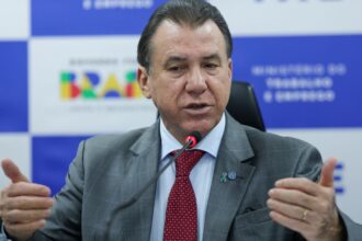 brasil-fecha-2025-com-aumento-de-5%-no-estoque-de-empregos