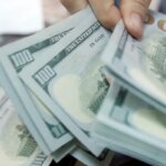 dolar-supera-r$-5-e-bolsa-cai-quase-2%-em-dia-de-turbulencia