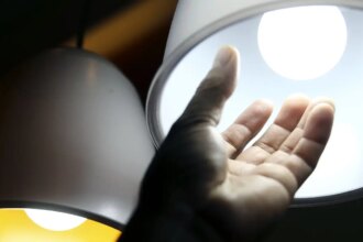 aneel-aprova-r$-5,5-bi-para-reduzir-conta-de-luz-em-22-distribuidoras