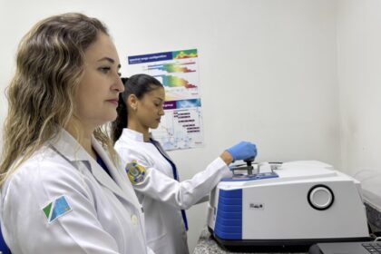 ponte-cientifica:-da-universidade-ao-laboratorio,-pesquisa-chega-a-exames-periciais-em-ms