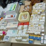 vigilancia-apreende-medicamentos-irregulares-e-vapes-em-transportadora-da-capital