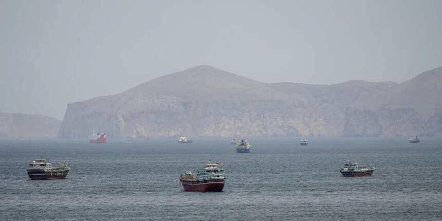 petroleiro-e-atingido-em-ormuz-em-meio-a-ataques-entre-ira-e-eua