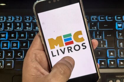 mec-livros-oferece-mais-7,8mil-obras-em-ingles-e-espanhol