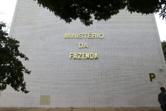 governo-deve-recorrer-ao-stf-sobre-pec-de-agentes-de-saude