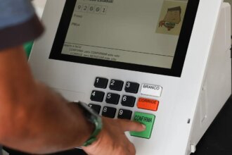 facebook-falha-em-filtrar-anuncio-com-desinformacao-eleitoral,-diz-ong